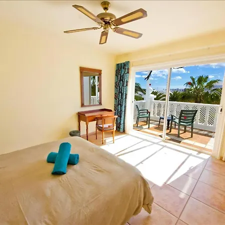 Villa Great Luz De La Fragata 4 Bedrooms Private Pool Location Costa Teguise