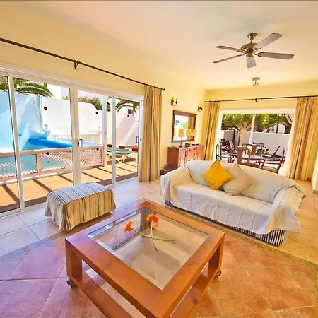 Great Luz De La Fragata 4 Bedrooms Private Pool Location Villa